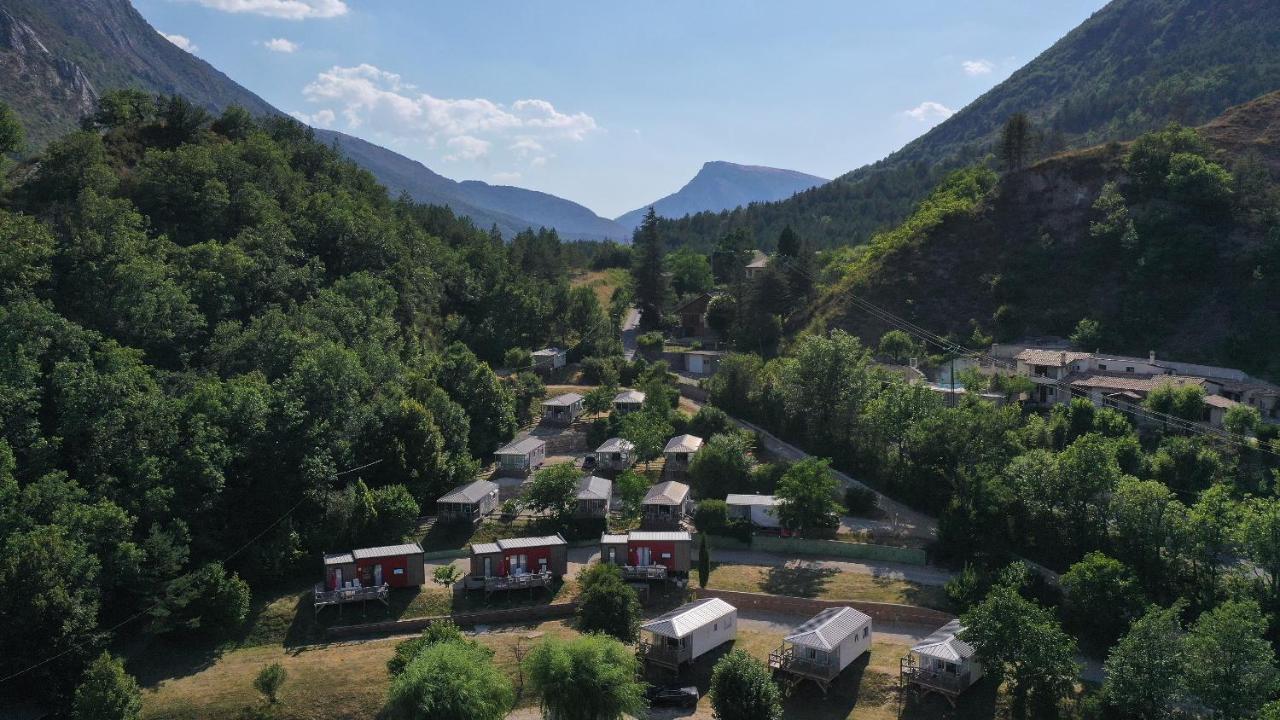 Residence de Plein Air Panoramique à la Porte des Gorges du Verdon Castellane Exterior foto